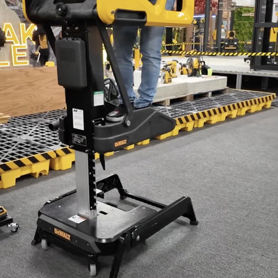 Dewalt Lift Pod