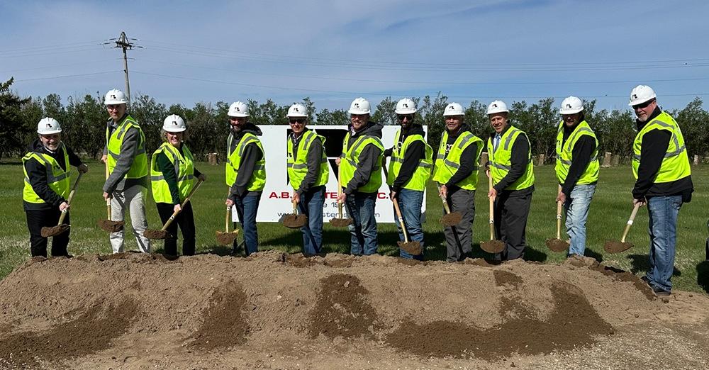 Winnebago Manufacturing Co. announces facility expansion